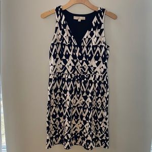 LOFT black and white pattern V neck dress